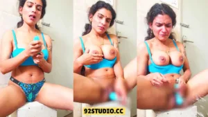 Resmi Nair Nude Dildo Play Hot Video